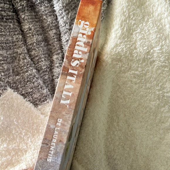 Two Cookbooks - Picture 6 of 8